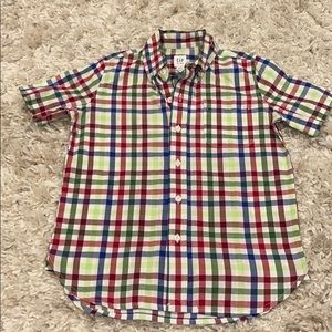 Gap Kids Button Down Short Sleeve shirt